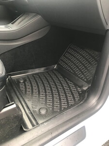 Tesla Model Y 2019-2024 Havuzlu Paspas #3