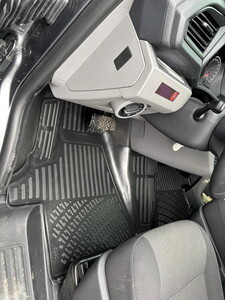 Volkswagen Transporter T6.1 2019-2023 Havuzlu Paspas #2