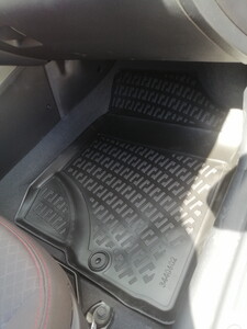 Kia Cerato 2004-2009 Havuzlu Paspas #3