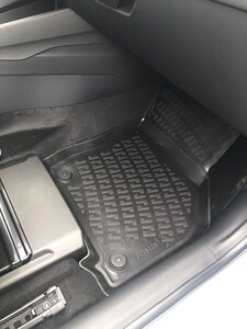 Skoda Octavia 2020 Sonrası Havuzlu Paspas #3