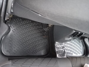Volkswagen Caddy 2010-2015 Havuzlu Paspas #4