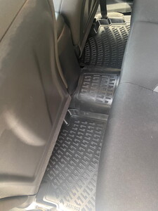 Hyundai Kona 2017-2022 Havuzlu Paspas #4