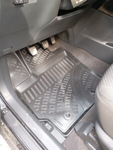 Toyota Verso 2009 Sonrası Havuzlu Paspas #2